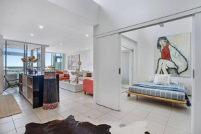 Lookout 334 - Endless Ocean Views - Rooftop Spa, Kingscliff